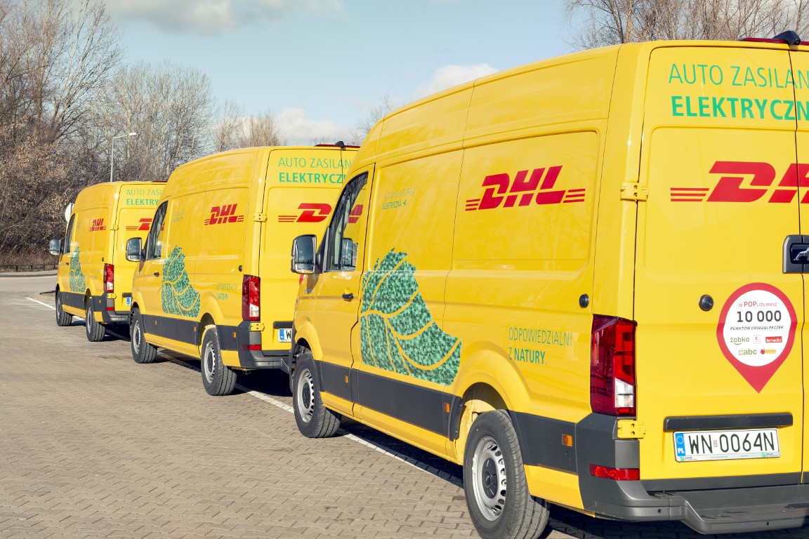 DHL Parcel inwestuje samochody elektryczne dla kurierów