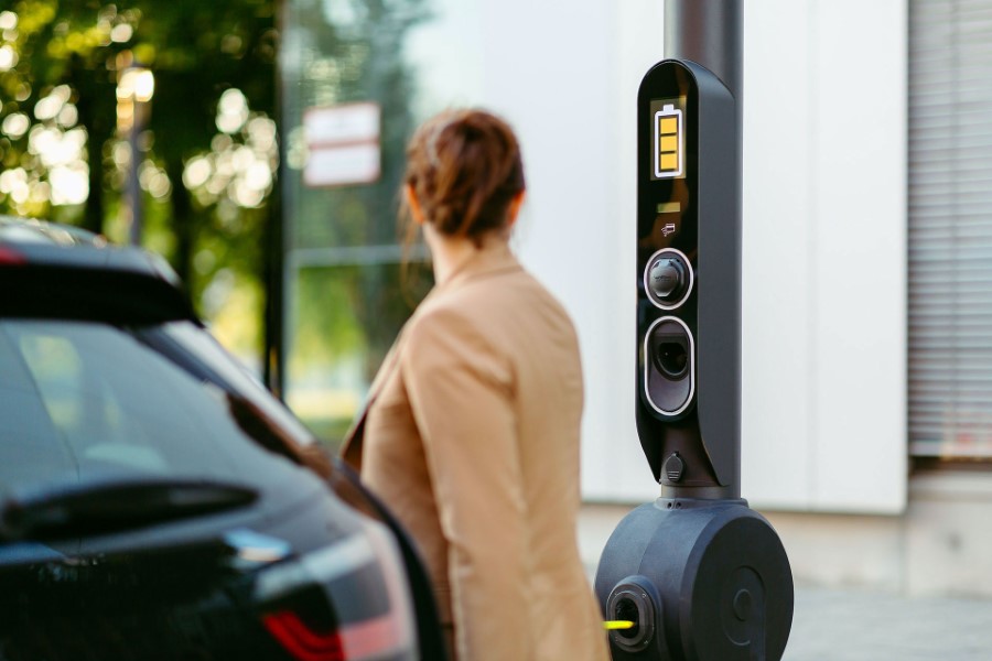 Coraz więcej punktów ładowania honoruje kartę DKV Mobility