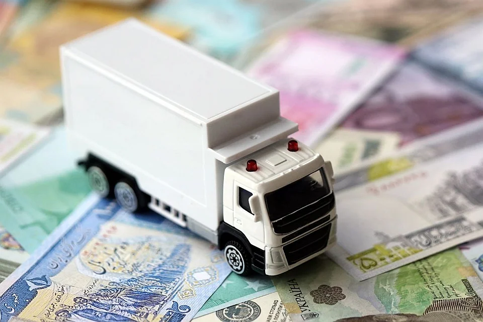 Przewoźnicy z Polski, Czech i Słowacji nie ufają polskim zleceniodawcom – czterech na dziesięciu ma obawy przed opóźnieniami w płatnościach. Przewoźnicy z Polski, Czech i Słowacji nie ufają polskim zleceniodawcom – czterech na dziesięciu ma obawy przed opóźnieniami w płatnościach.