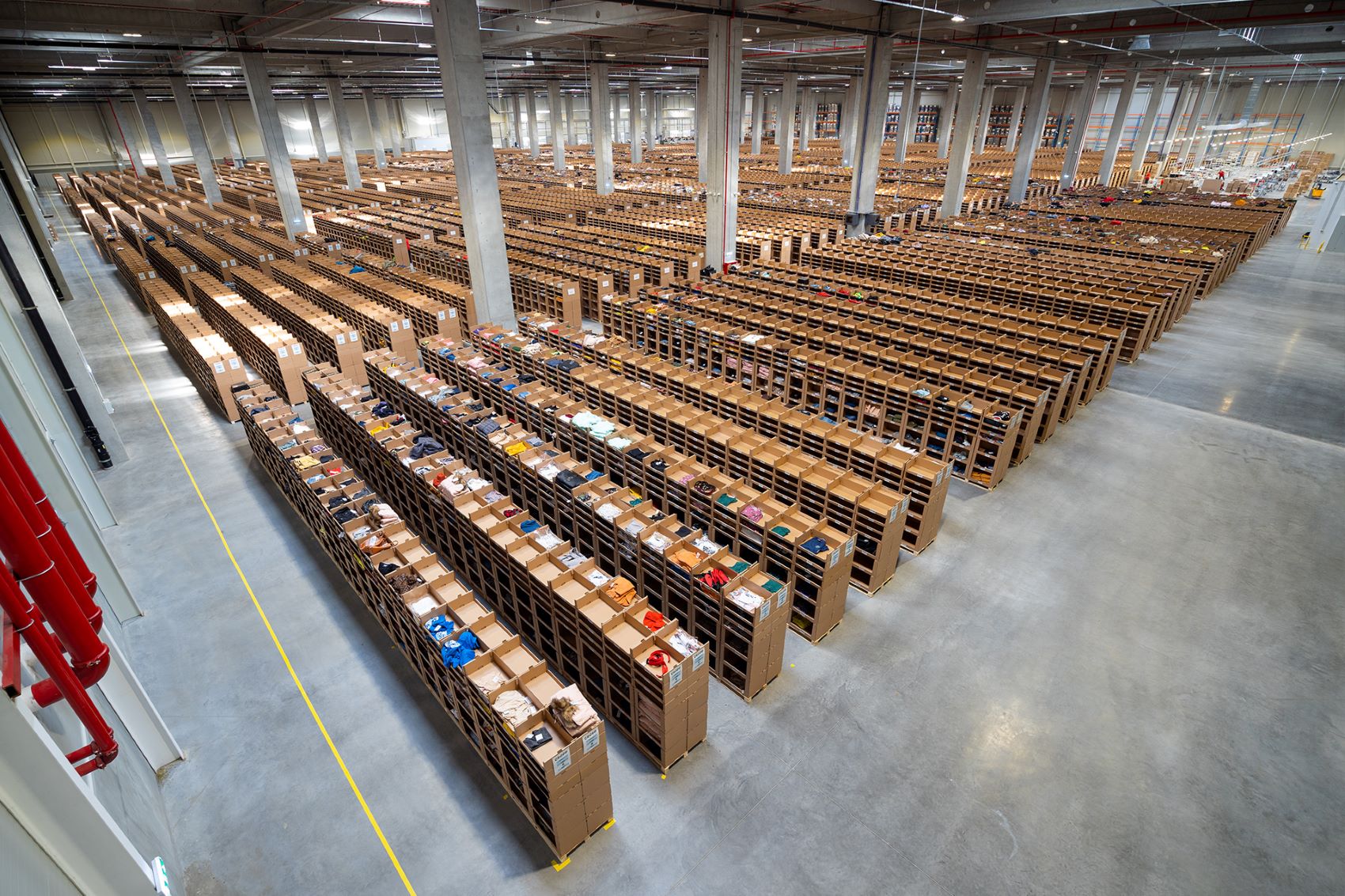 Polskie LPP Logistics inwestuje w&nbsp;e-commerce. Wystartował nowy system w&nbsp;rumuńskim magazynie